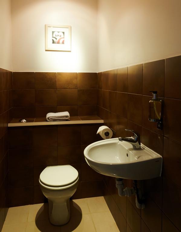 Peresteda Apartments Feering ภายนอก รูปภาพ
